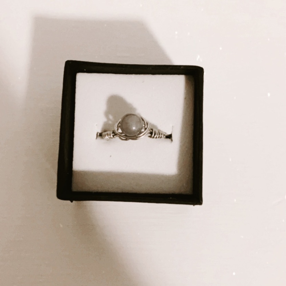 Handmade Wire Ring with Purple Pearl